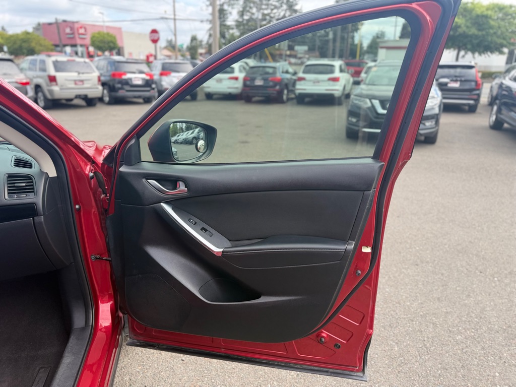 Photo 21 of this MAZDA CX-5