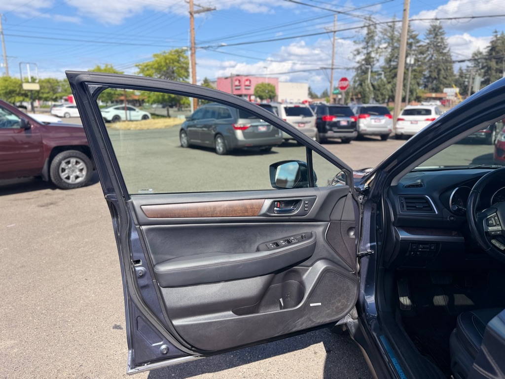 Photo 12 of this SUBARU OUTBACK