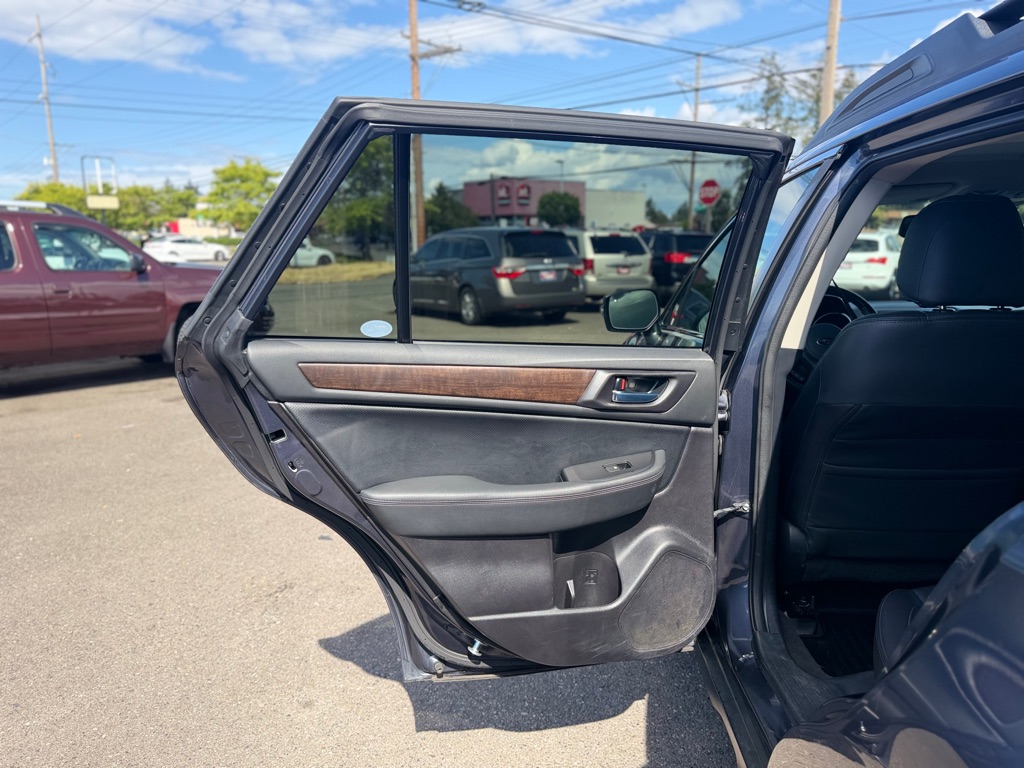 Photo 20 of this SUBARU OUTBACK