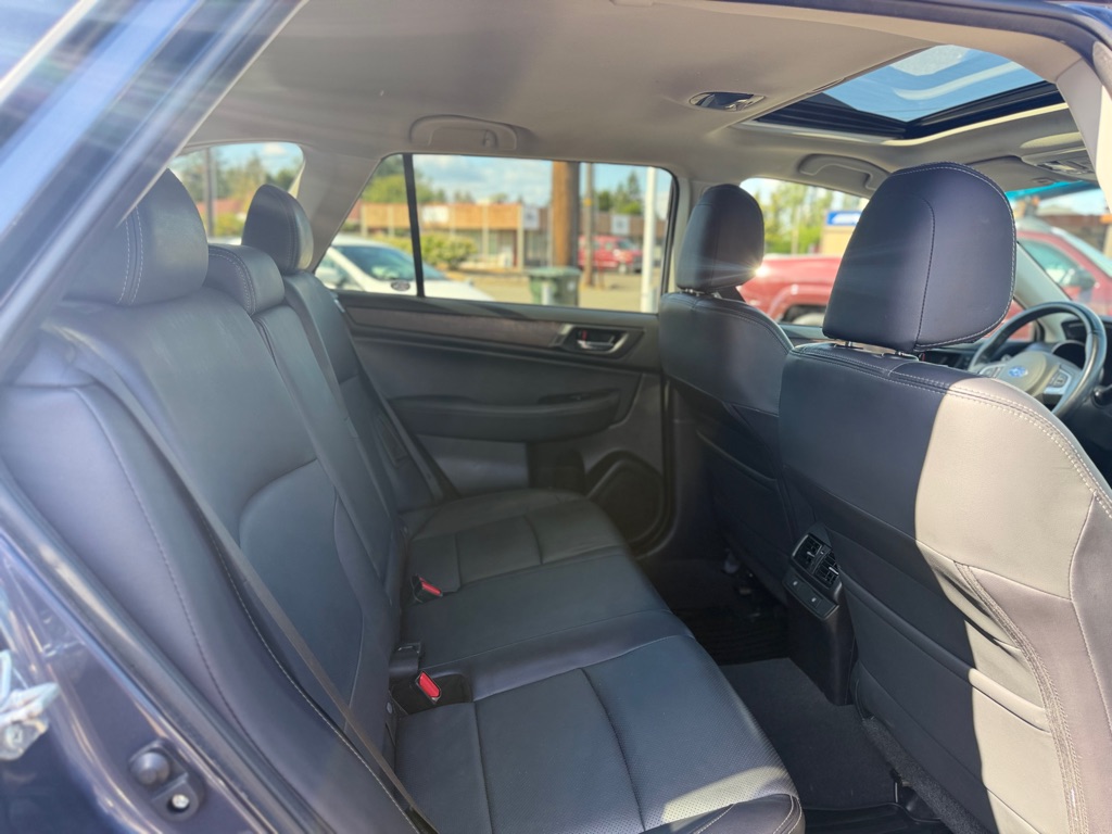Photo 23 of this SUBARU OUTBACK