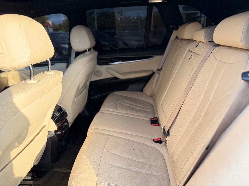 Photo 20 of this BMW X5