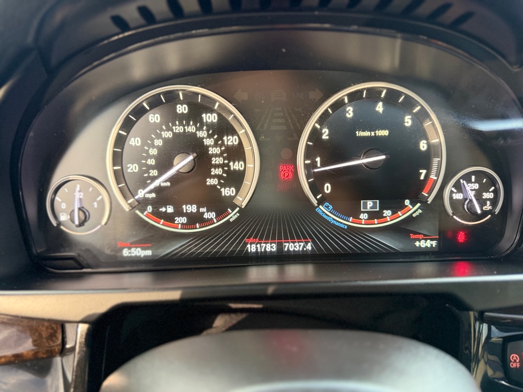 Photo 17 of this BMW X5
