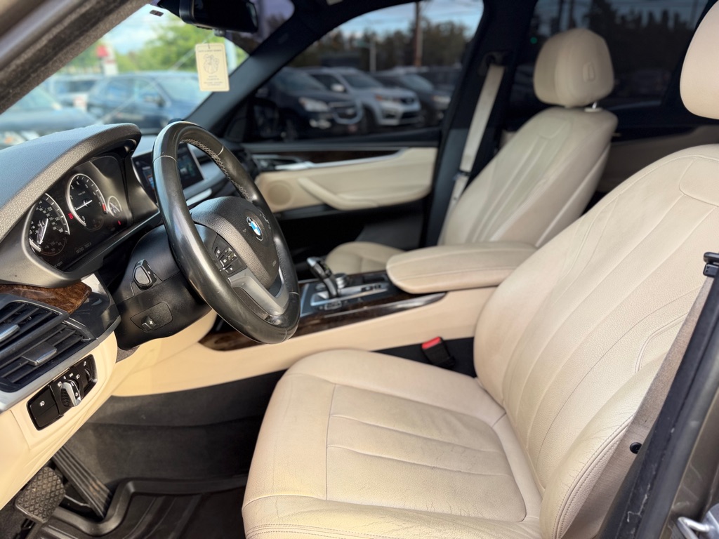 Photo 13 of this BMW X5