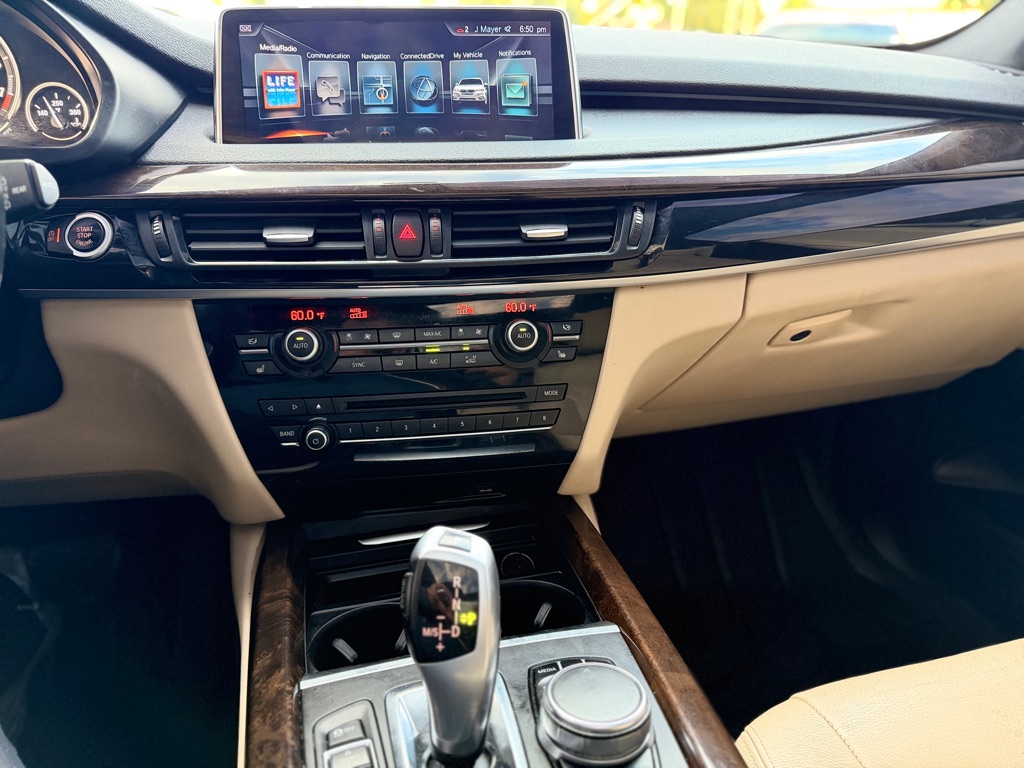 Photo 18 of this BMW X5
