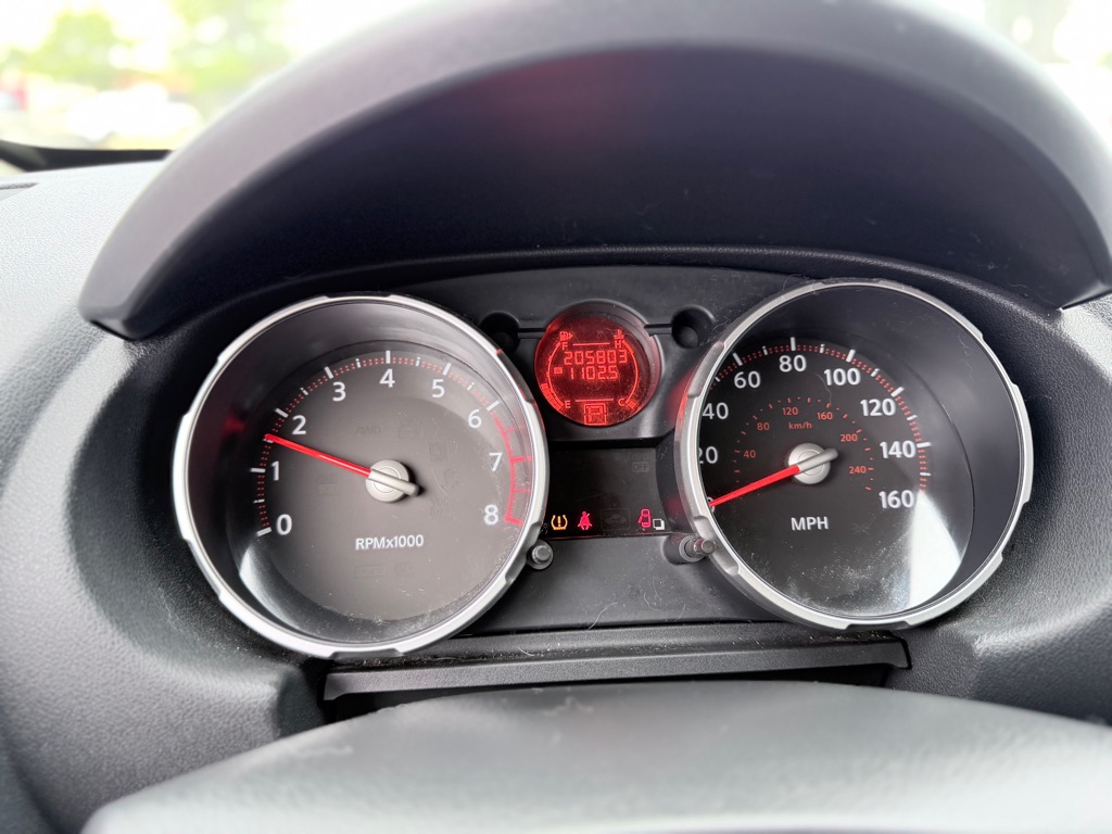 Photo 14 of this NISSAN ROGUE