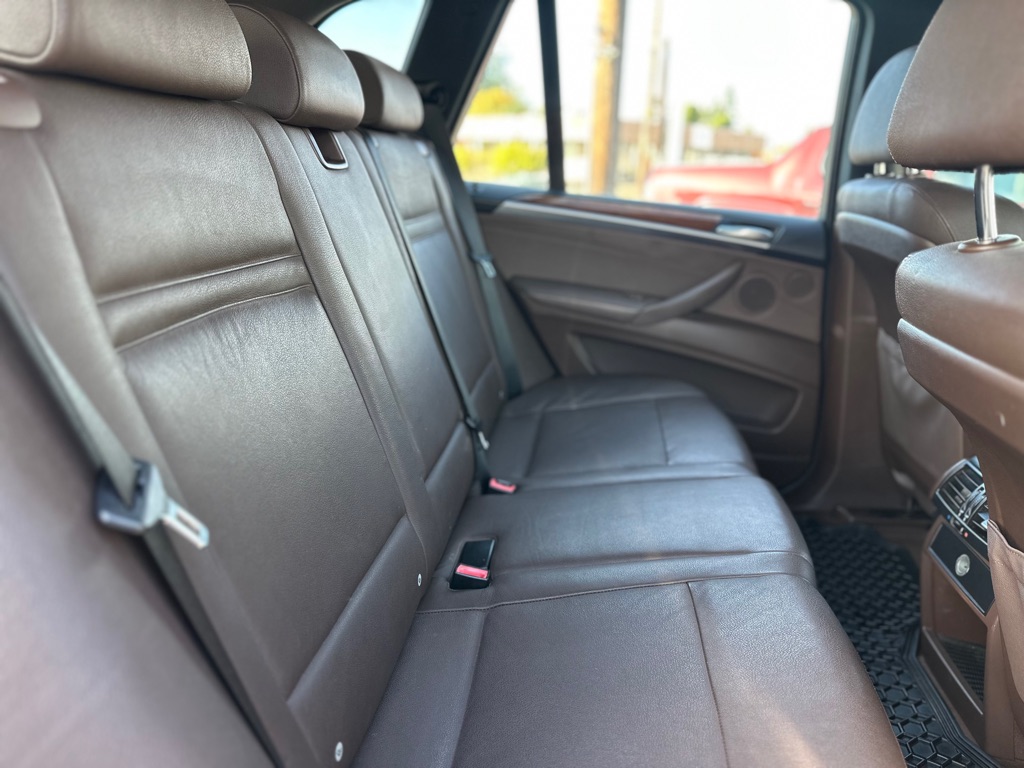 Photo 23 of this BMW X5