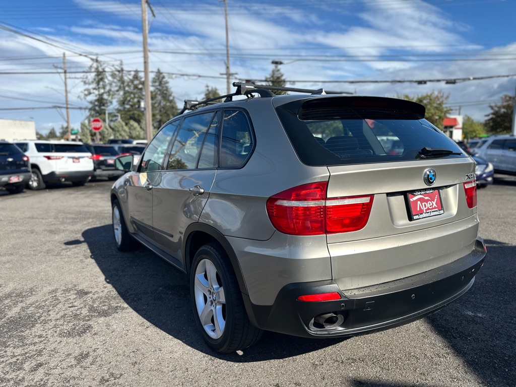 Photo 8 of this BMW X5