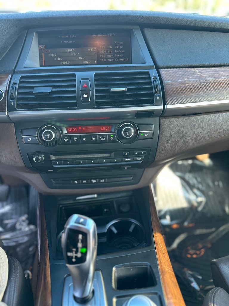Photo 14 of this BMW X5
