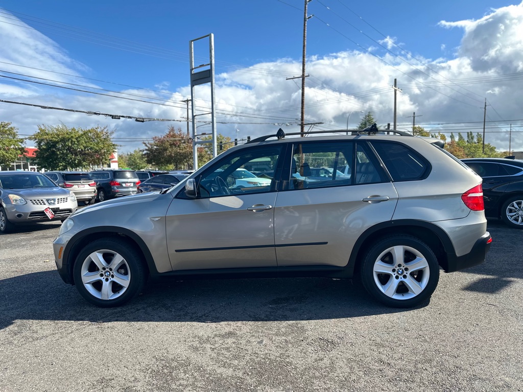 Photo 9 of this BMW X5