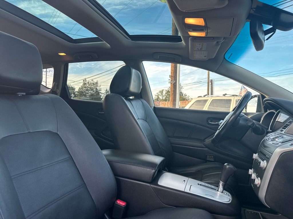 Photo 26 of this NISSAN MURANO