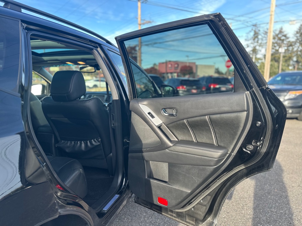 Photo 22 of this NISSAN MURANO
