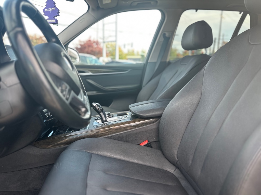 Photo 12 of this BMW X5