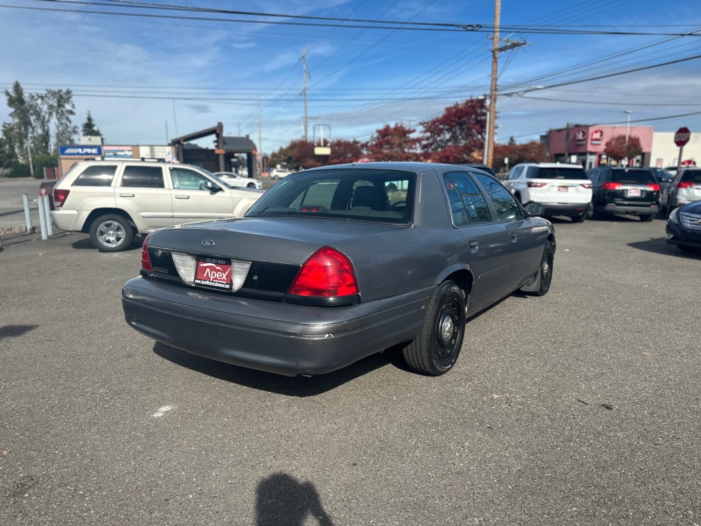 Photo 5 of this FORD CROWN VICTORIA