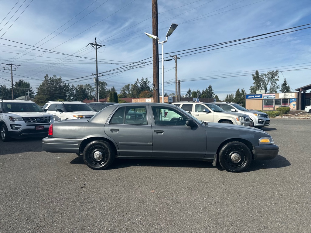 Photo 4 of this FORD CROWN VICTORIA