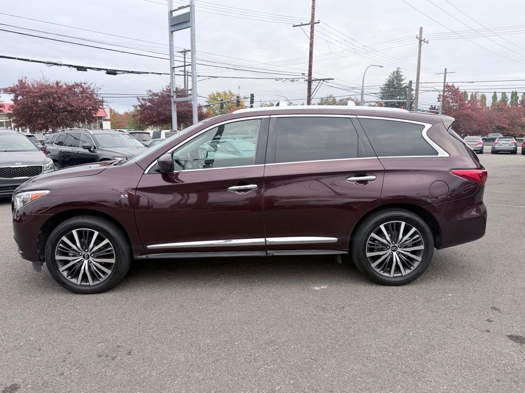 Photo 9 of this INFINITI QX60