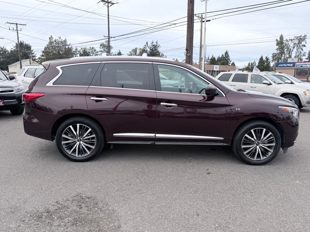 Photo 4 of this INFINITI QX60