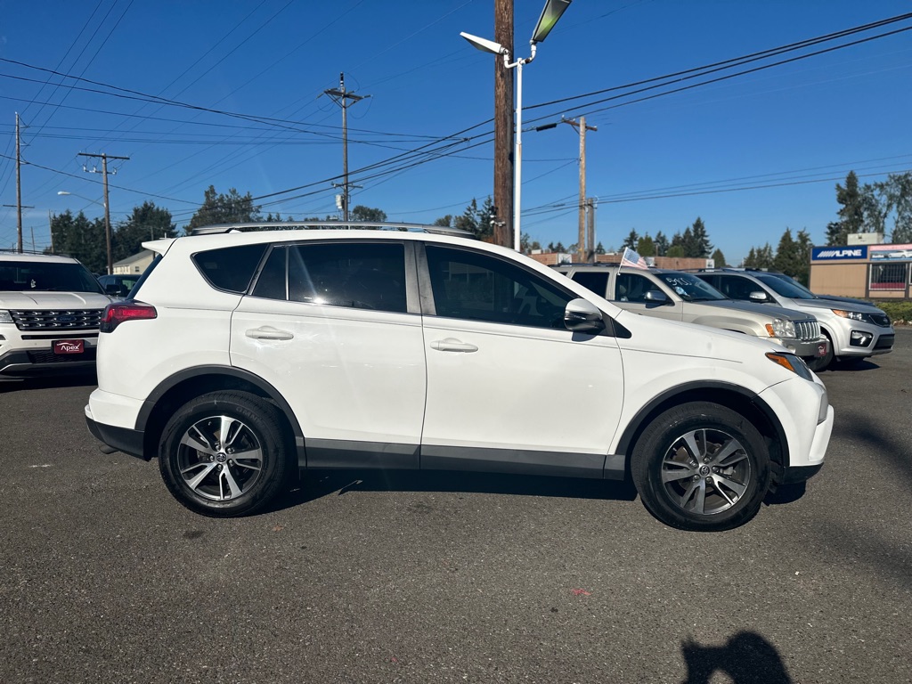 Photo 4 of this TOYOTA RAV4