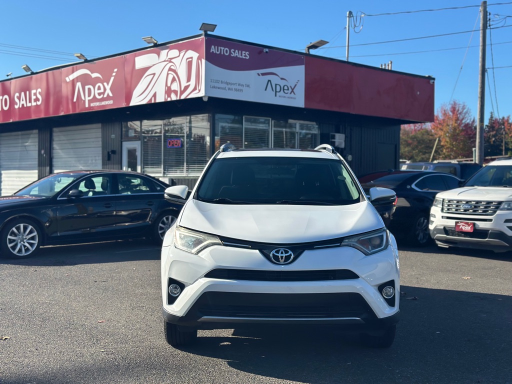 Photo 2 of this TOYOTA RAV4
