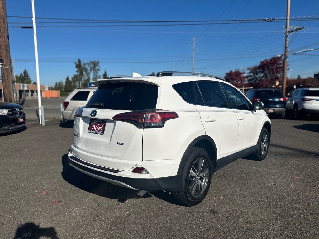 Photo 5 of this TOYOTA RAV4