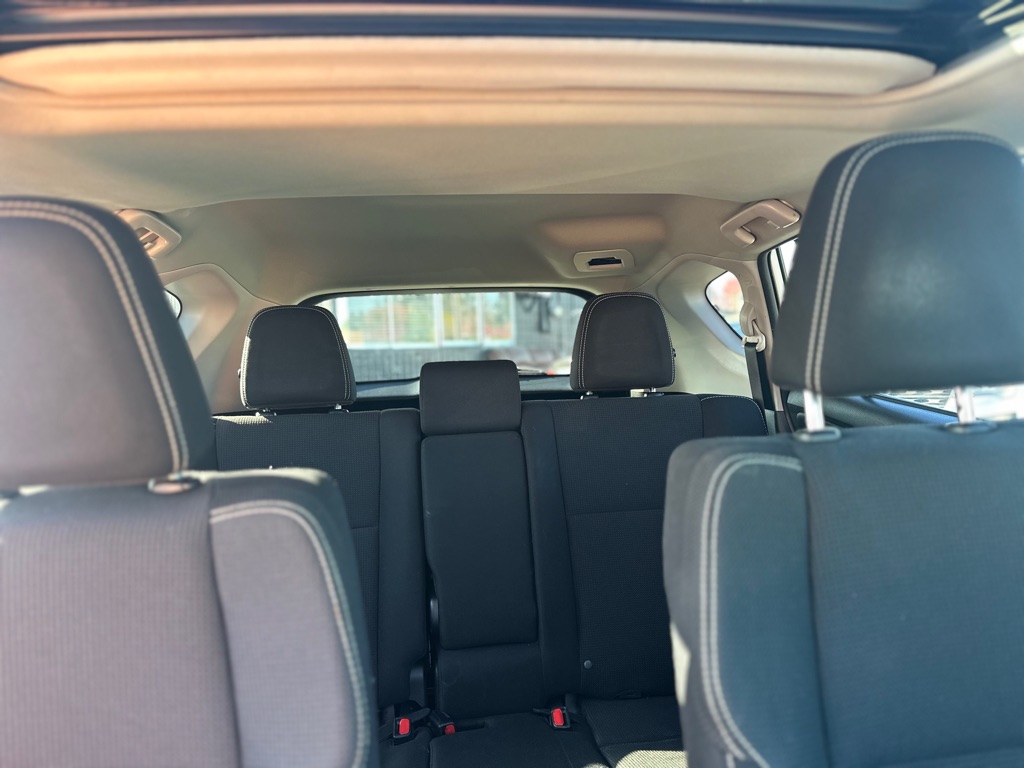 Photo 24 of this TOYOTA RAV4