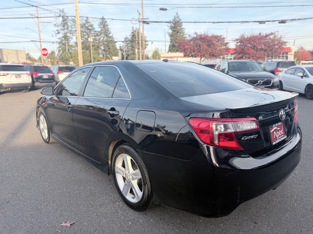 Photo 8 of this TOYOTA CAMRY