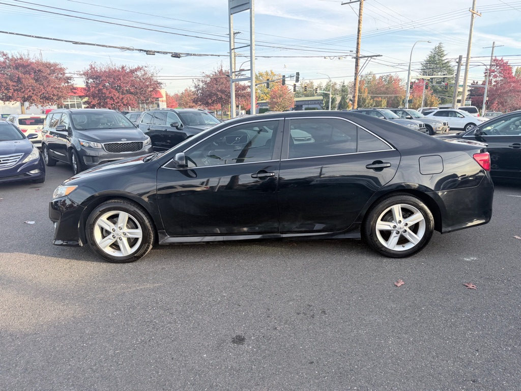 Photo 9 of this TOYOTA CAMRY