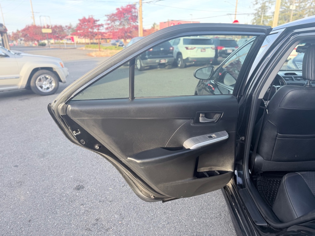 Photo 17 of this TOYOTA CAMRY
