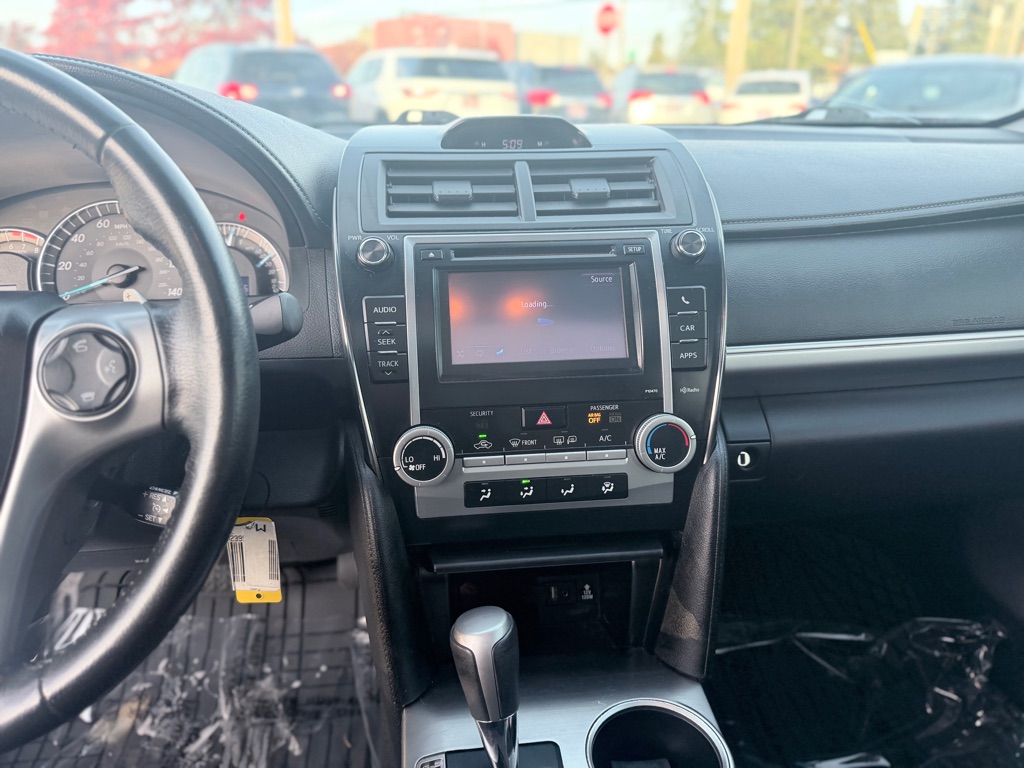 Photo 16 of this TOYOTA CAMRY