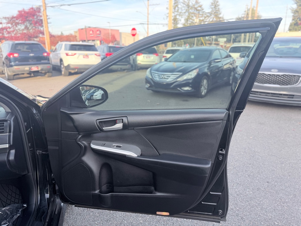 Photo 22 of this TOYOTA CAMRY