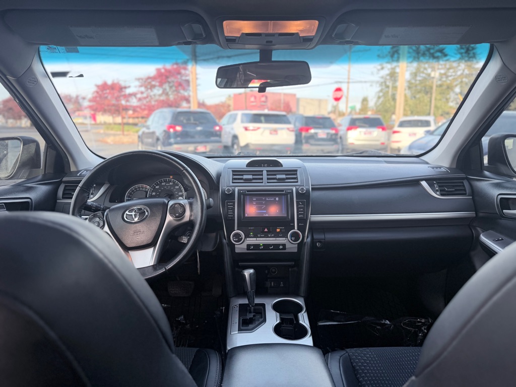 Photo 19 of this TOYOTA CAMRY