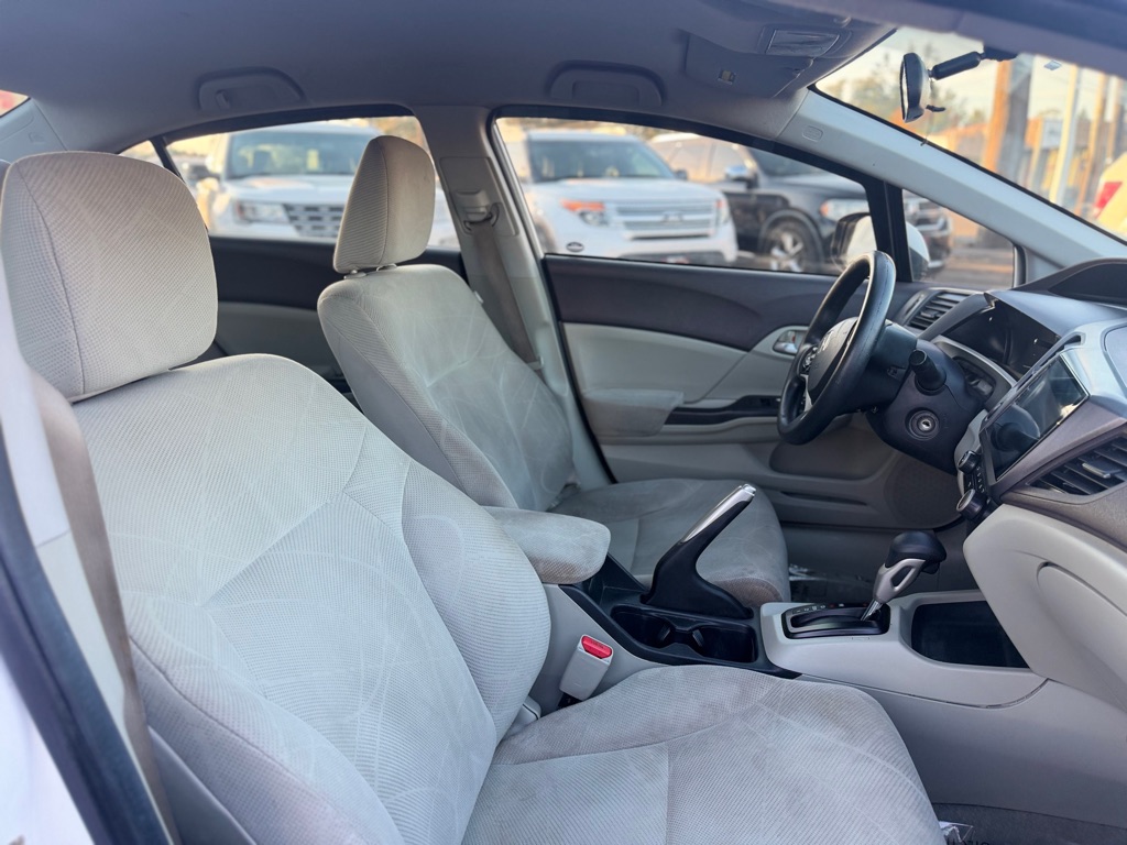 Photo 21 of this HONDA CIVIC