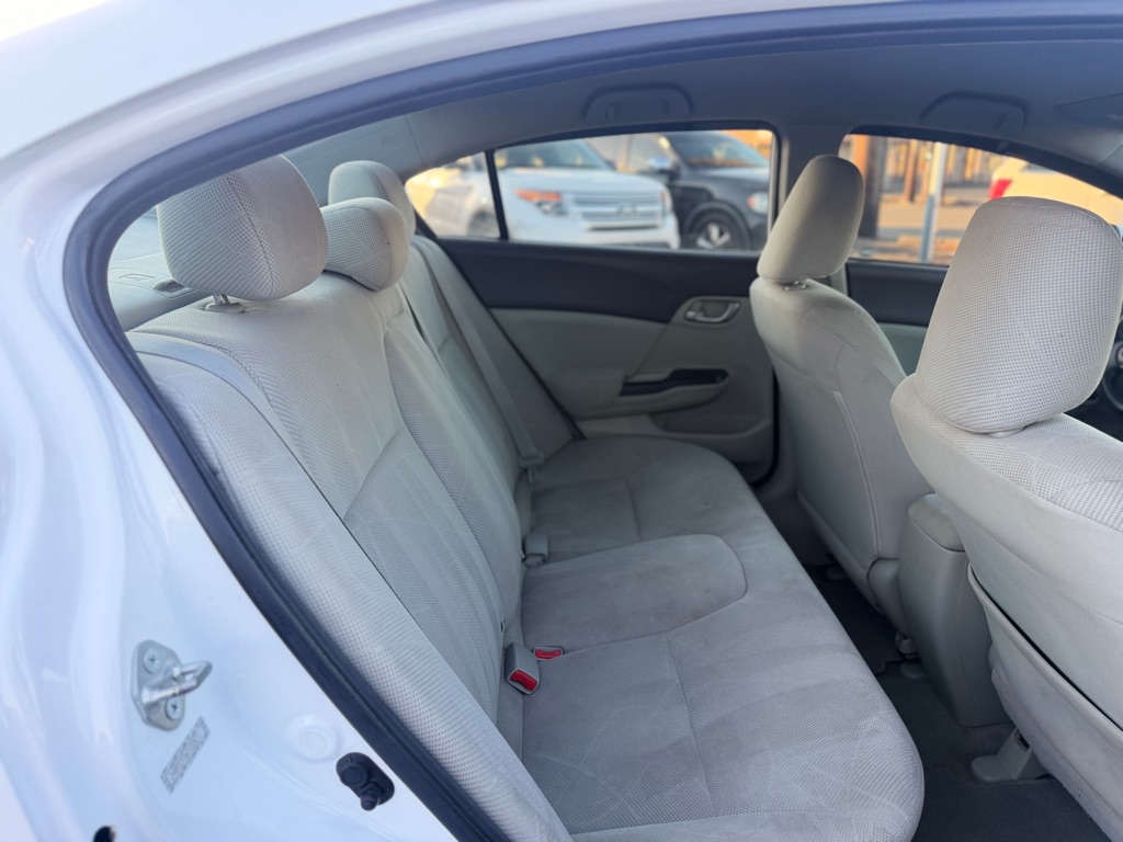 Photo 19 of this HONDA CIVIC