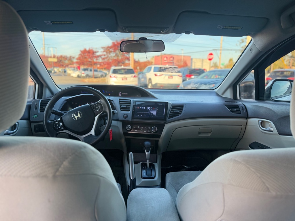 Photo 18 of this HONDA CIVIC