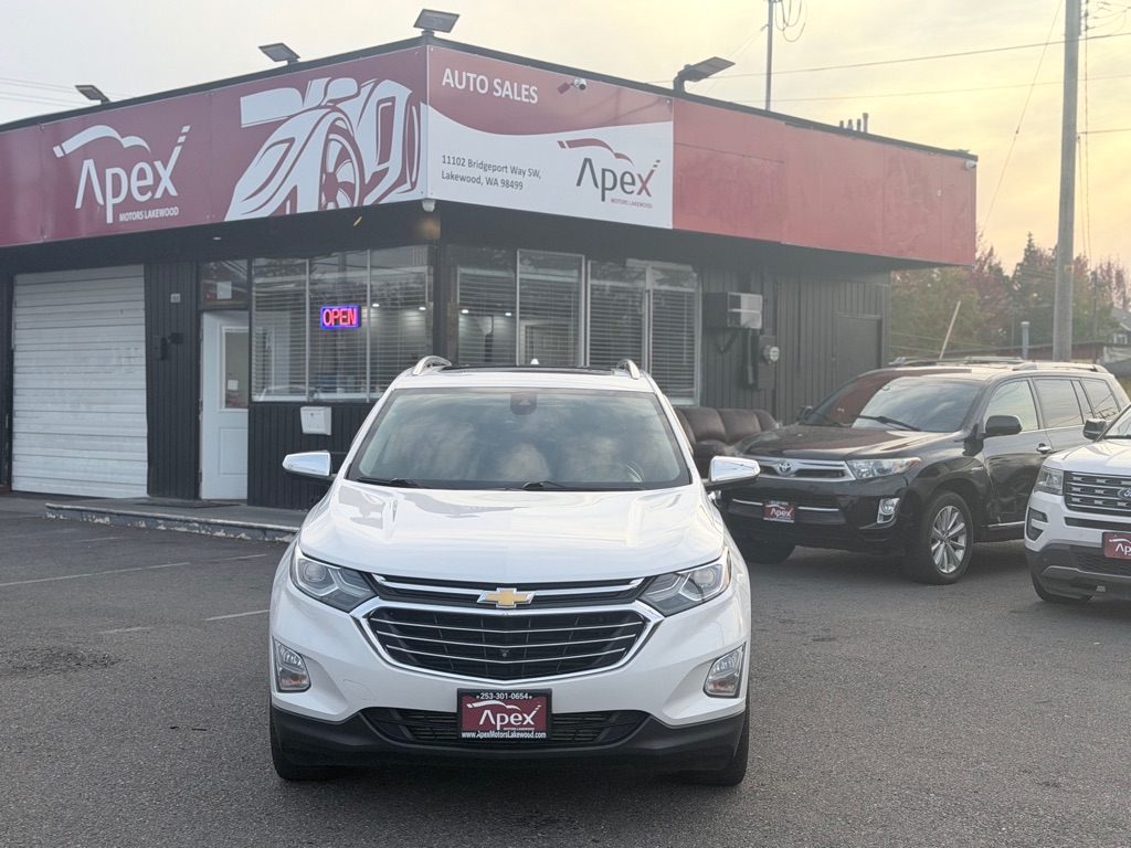 Photo 2 of this CHEVROLET EQUINOX