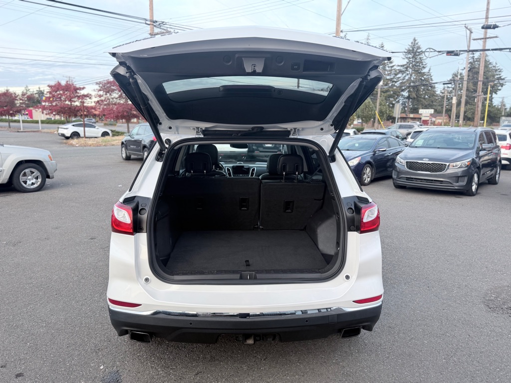 Photo 7 of this CHEVROLET EQUINOX