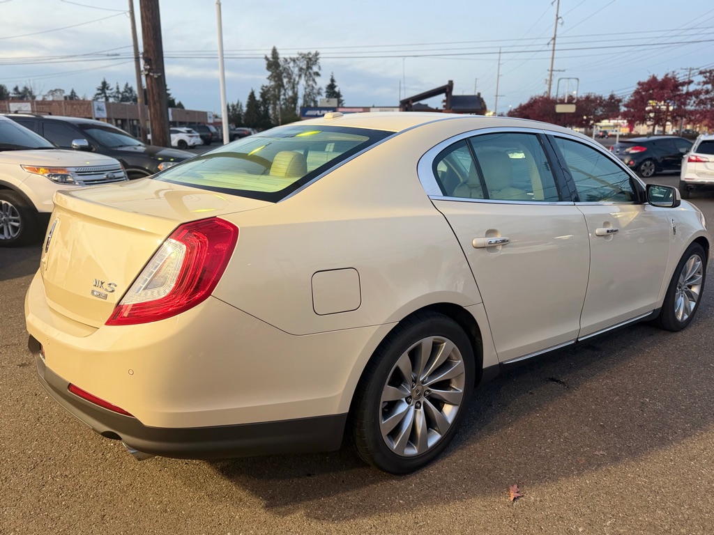 Photo 5 of this LINCOLN MKS