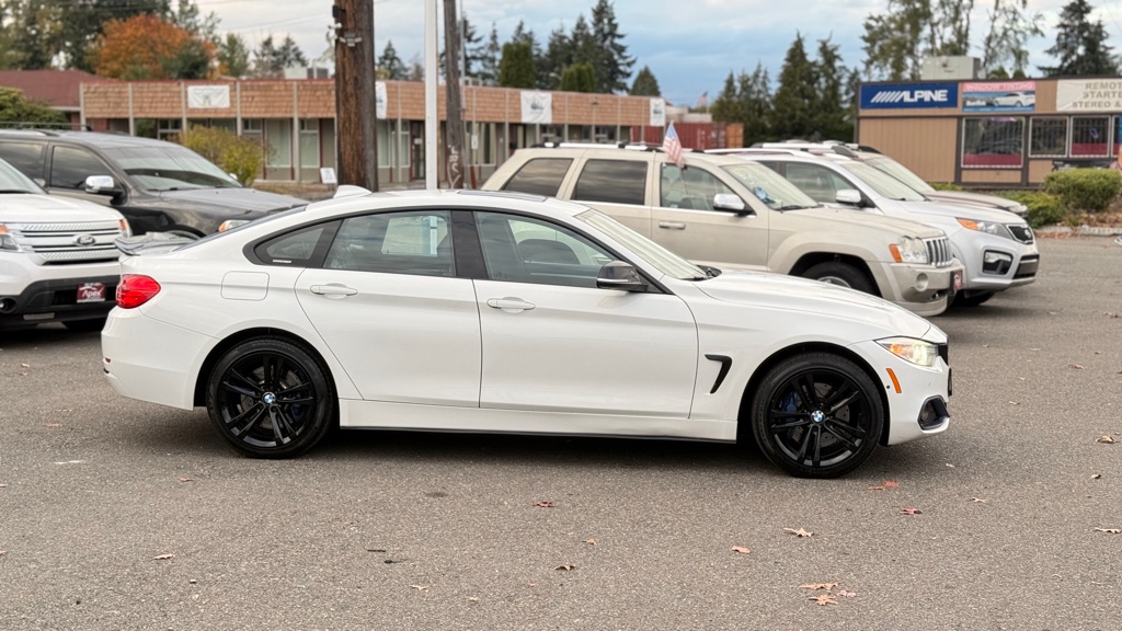 Photo 6 of this BMW 4 SERIES