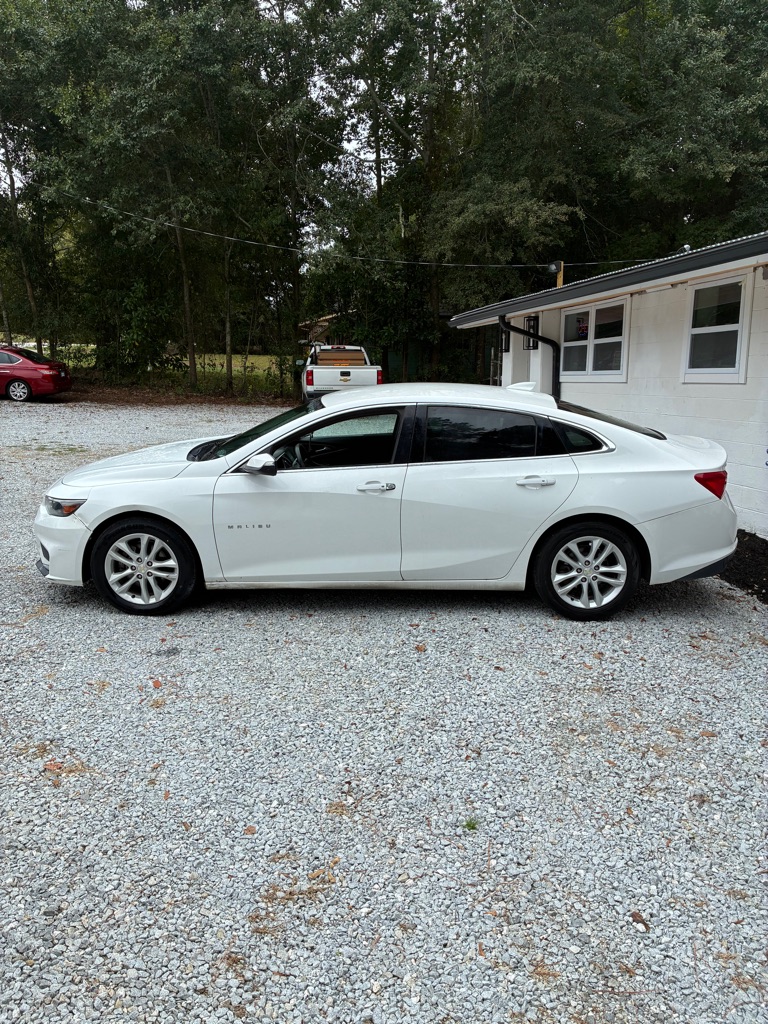 Photo 6 of this CHEVROLET MALIBU
