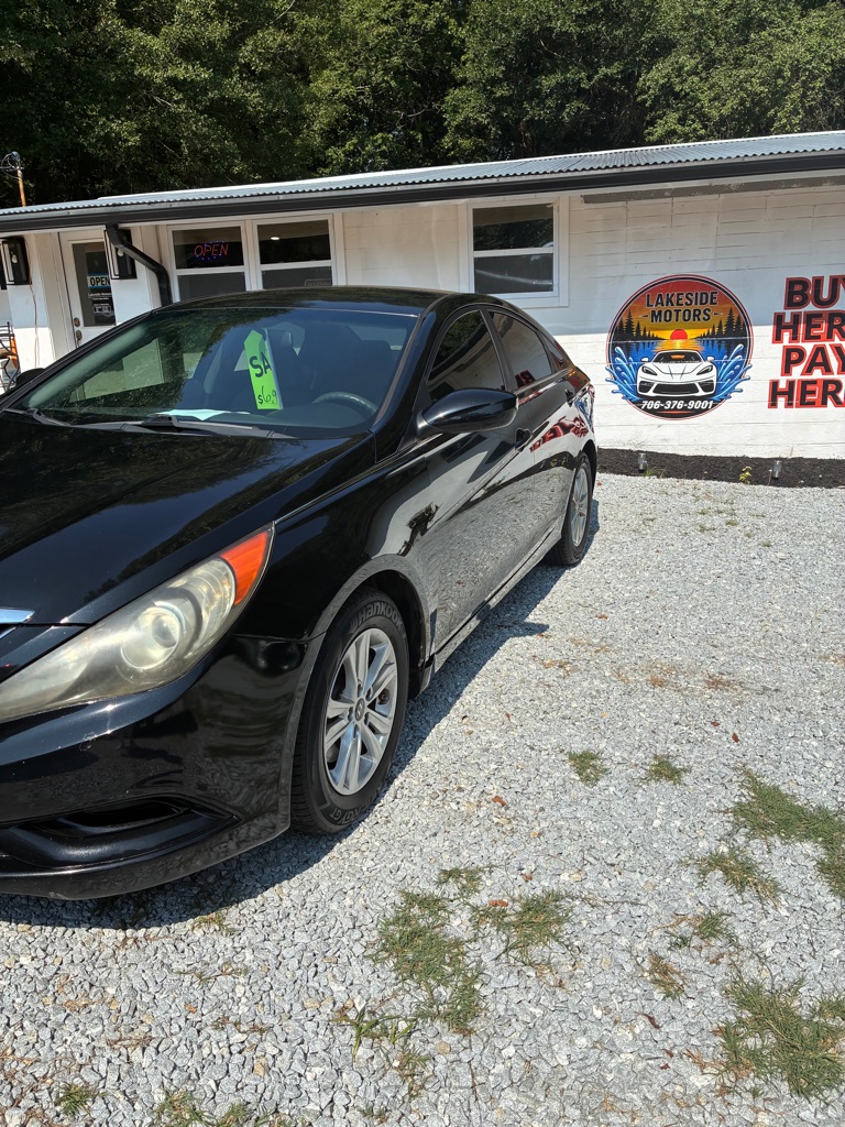 Photo 3 of this HYUNDAI SONATA