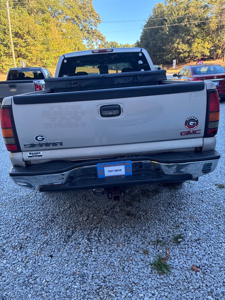 Photo 6 of this GMC NEW SIERRA