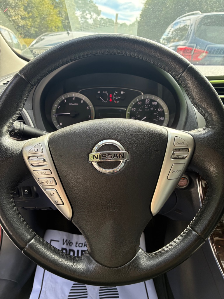 Photo 9 of this NISSAN SENTRA