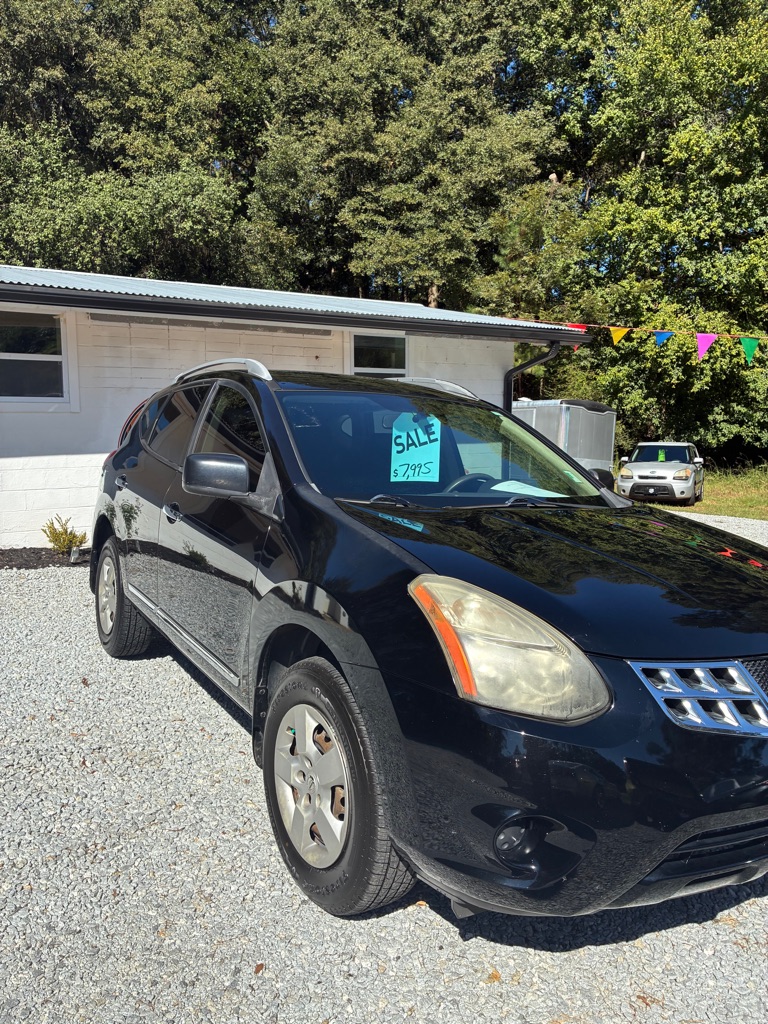 Photo 4 of this NISSAN ROGUE SELECT