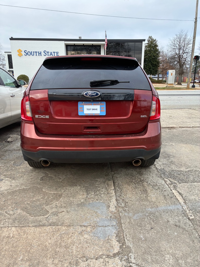 Photo 4 of this FORD EDGE