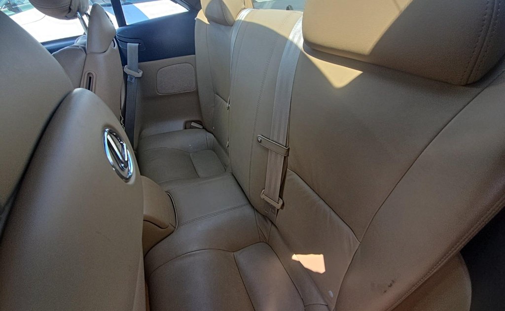 Photo 13 of this LEXUS SC 430