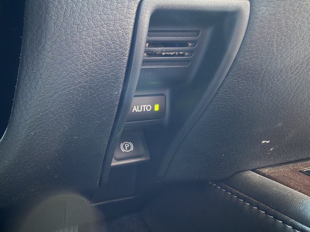 Photo 19 of this LEXUS GS 350