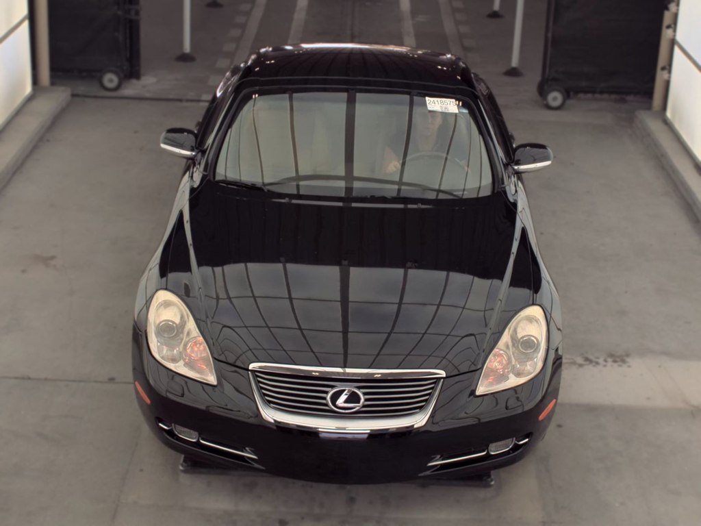 Photo 6 of this LEXUS SC 430