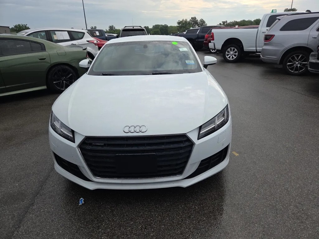 Photo 6 of this AUDI TT