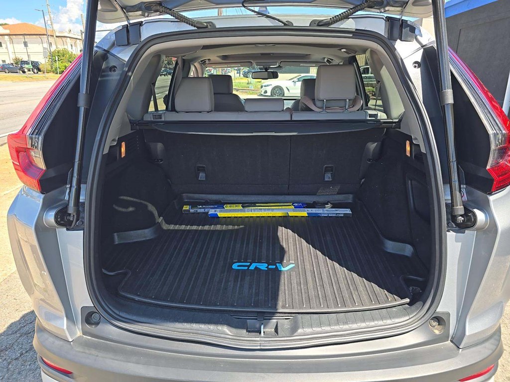 Photo 12 of this HONDA CR-V HYBRID