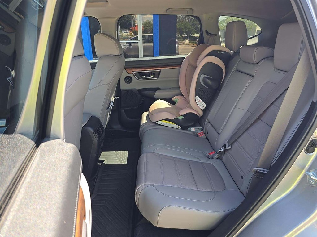 Photo 9 of this HONDA CR-V HYBRID