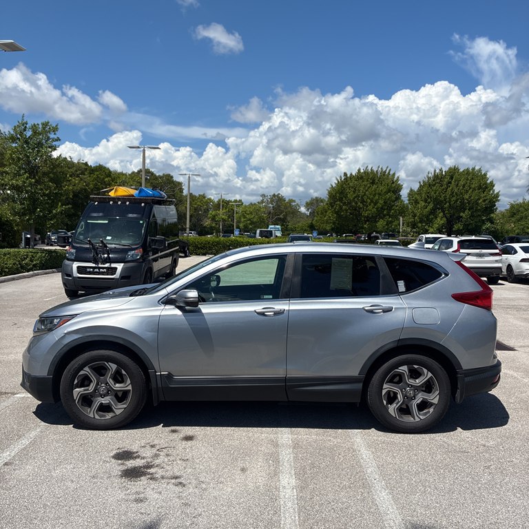 Photo 3 of this HONDA CR-V